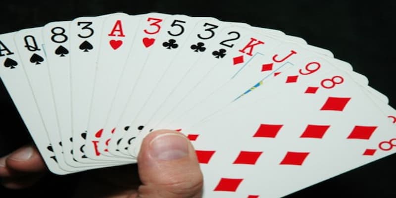 Tiến lên  Tiến lên về điểm nổi bật